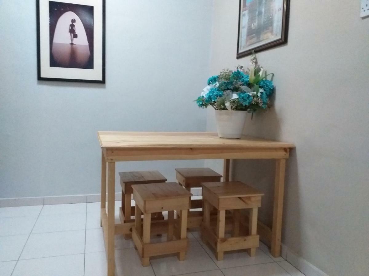 Assalam Homestay Seri Iskandar Esterno foto